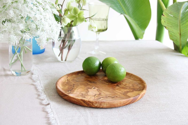 橄欖木Classic經典木盤23公分-整塊木頭無拼接 - 小碟/醬油碟 - 木頭 咖啡色