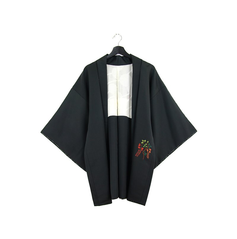 Back to Green::日本帶回和服 羽織 填色 垂墜落葉花朵 部份刺繡 //男女皆可穿// vintage kimono (KI-159) - 外套/大衣 - 絲．絹 