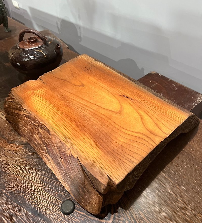 Taiwan beech/natural shape countertop - Items for Display - Wood 