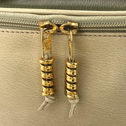 【美品】 ロエベ ベラスケス ハンドバッグ バニティ レザー ヴィンテージ ロエベ LOEWE ベラスケスハンドバッグ レッド レザー レディース