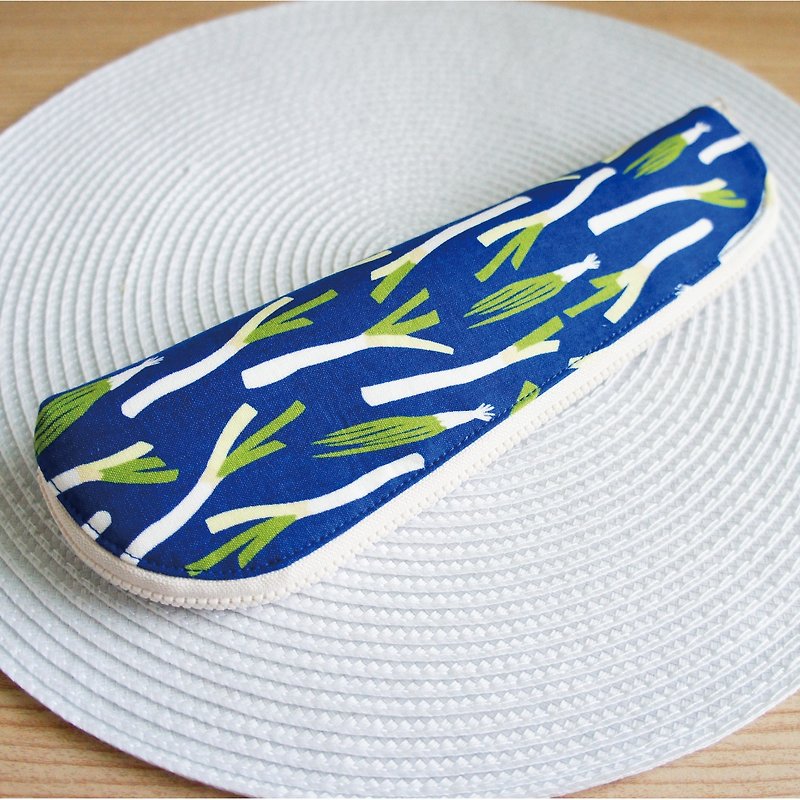 Lovely【日本布】青蔥餐具袋、筆袋、藍底、23-24公分筷子可用