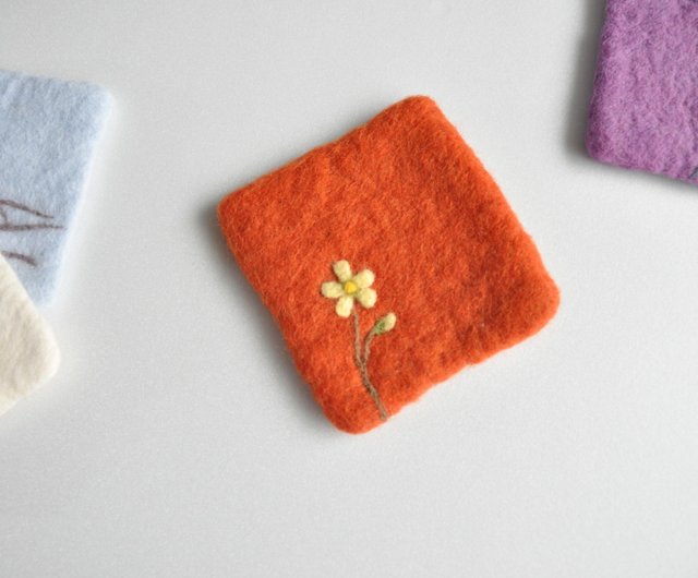 Narcissus Coaster】Punch Needle Embroidery  Xiu Crafts - Shop XiuCrafts  Knitting, Embroidery, Felted Wool & Sewing - Pinkoi