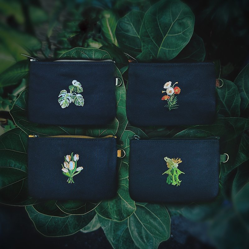【Yi Fan Canvas Bag】botanical embroidery Lightweight Flat Canvas Coin Purse - Wallets - Cotton & Hemp Multicolor