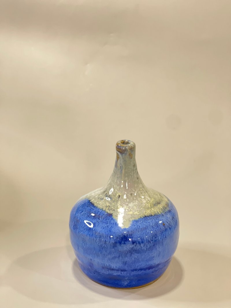 Sweet blue apple slim mouth bottle - Pottery & Ceramics - Pottery Blue