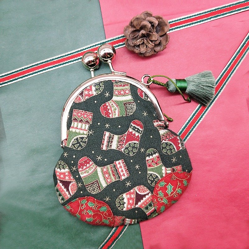 *Christmas special series*original mouth gold purse wallet gift stitching wishing socks hand made tassel - กระเป๋าสตางค์ - ผ้าฝ้าย/ผ้าลินิน สีเขียว