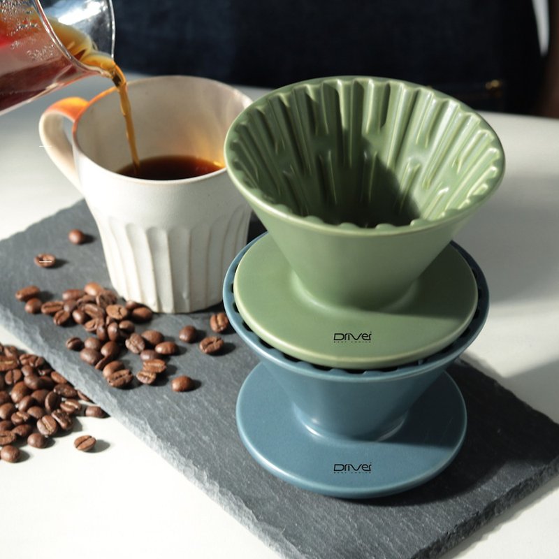 【中秋贈禮】獨特仿生設計排水更順暢－竹節陶瓷咖啡濾杯1-3cup - 咖啡壺/咖啡器具 - 陶 藍色