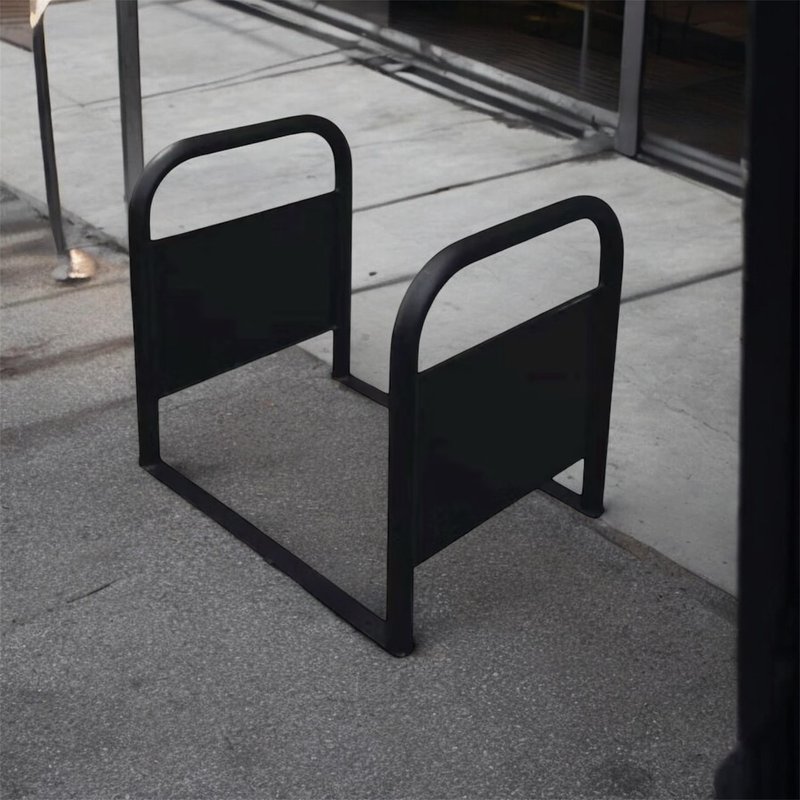 通道拒馬.出入口架.店面口通道架.入口架.佔位架.走道口.店面架.. - 其他 - 其他金屬 黑色
