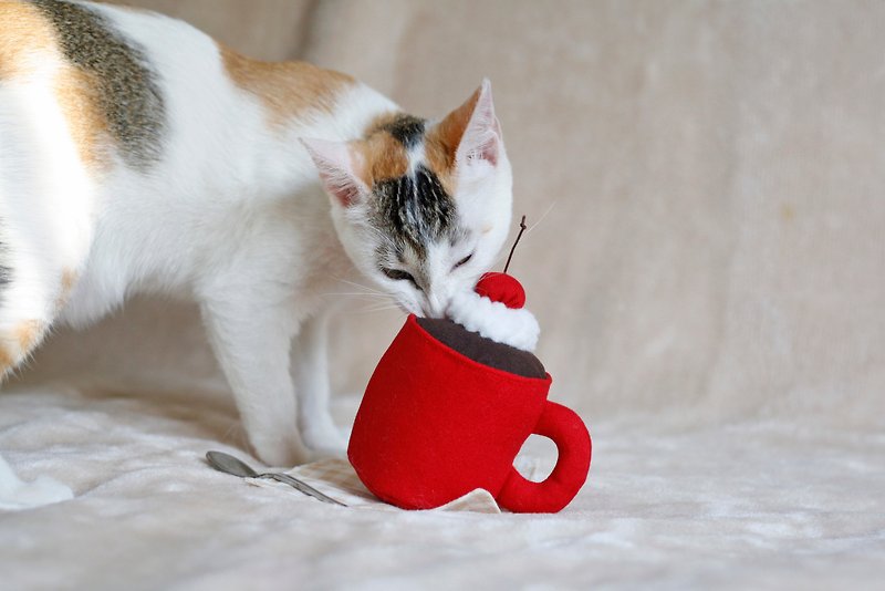 暖かい心のココアホットチョコレート猫ストローバッグ猫のおもちゃは充填して再利用できます - おもちゃ - その他の素材 多色