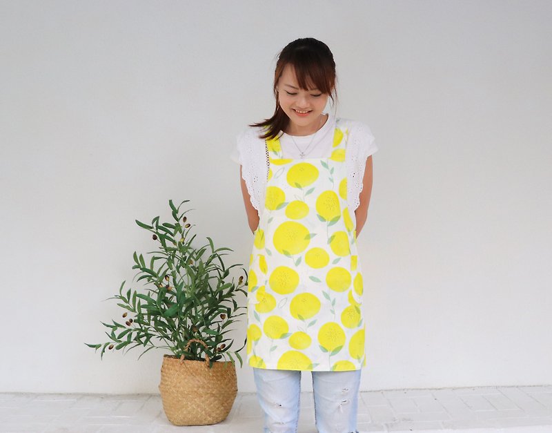 【Sunflower-Printed Apron】Easy to put on and take off / strap design