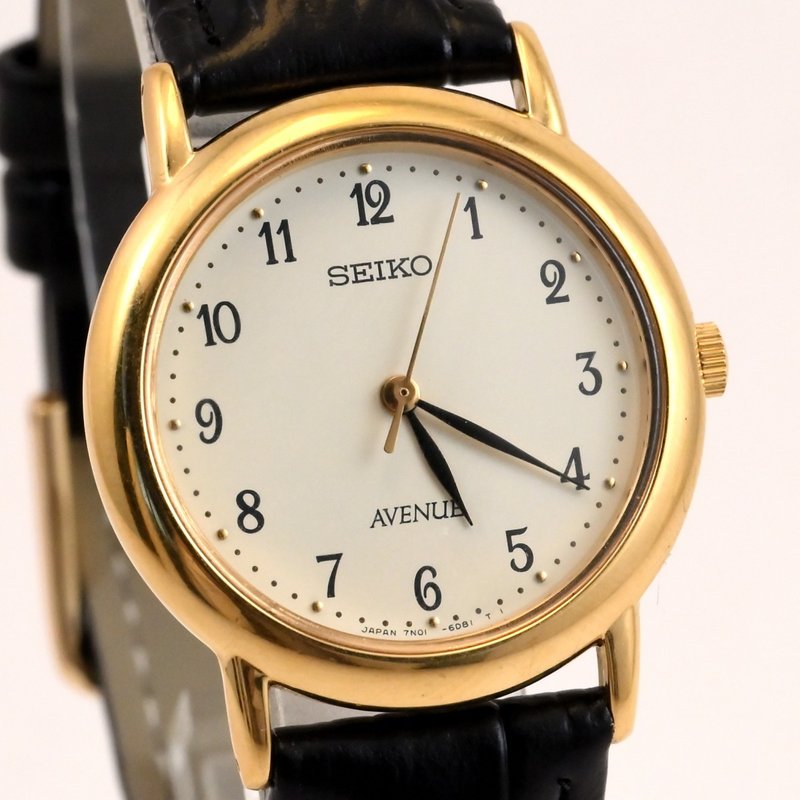 SEIKO AVENUE 女性用腕時計 QUARTZ ヴィンテージ 1985年 30mm Round Shape Ref.7N01-6D50 手錶 古董錶 - 女錶 - 不鏽鋼 
