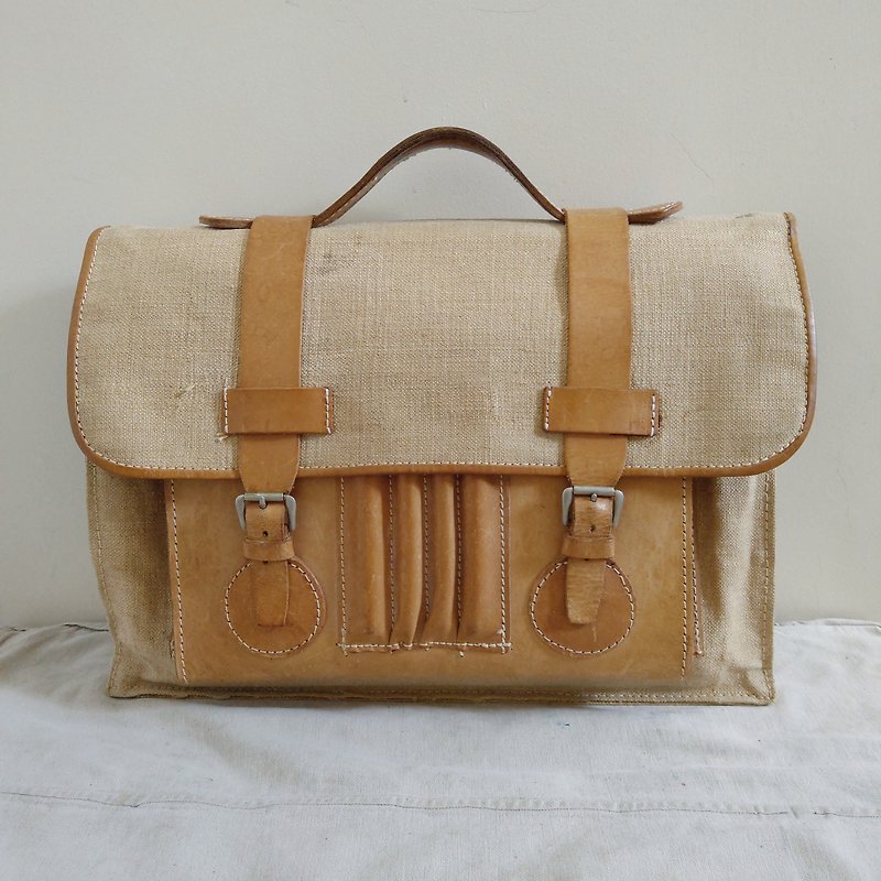 Leather bag_B112_BREE - Briefcases & Doctor Bags - Cotton & Hemp Khaki