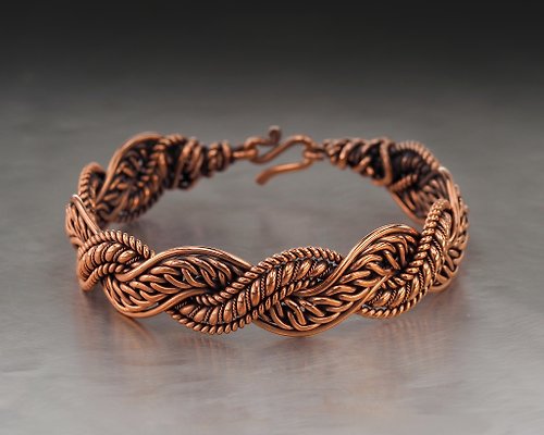 Wire Wrap Art Copper wire wrapped bracelet Antique style Handcrafted copper jewelry