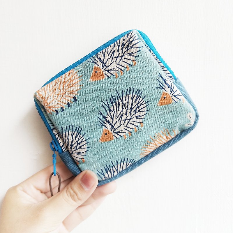 [Good day hand made] Handmade / Hedgehog storage bag / universal bag - กระเป๋าเครื่องสำอาง - ผ้าฝ้าย/ผ้าลินิน สีน้ำเงิน