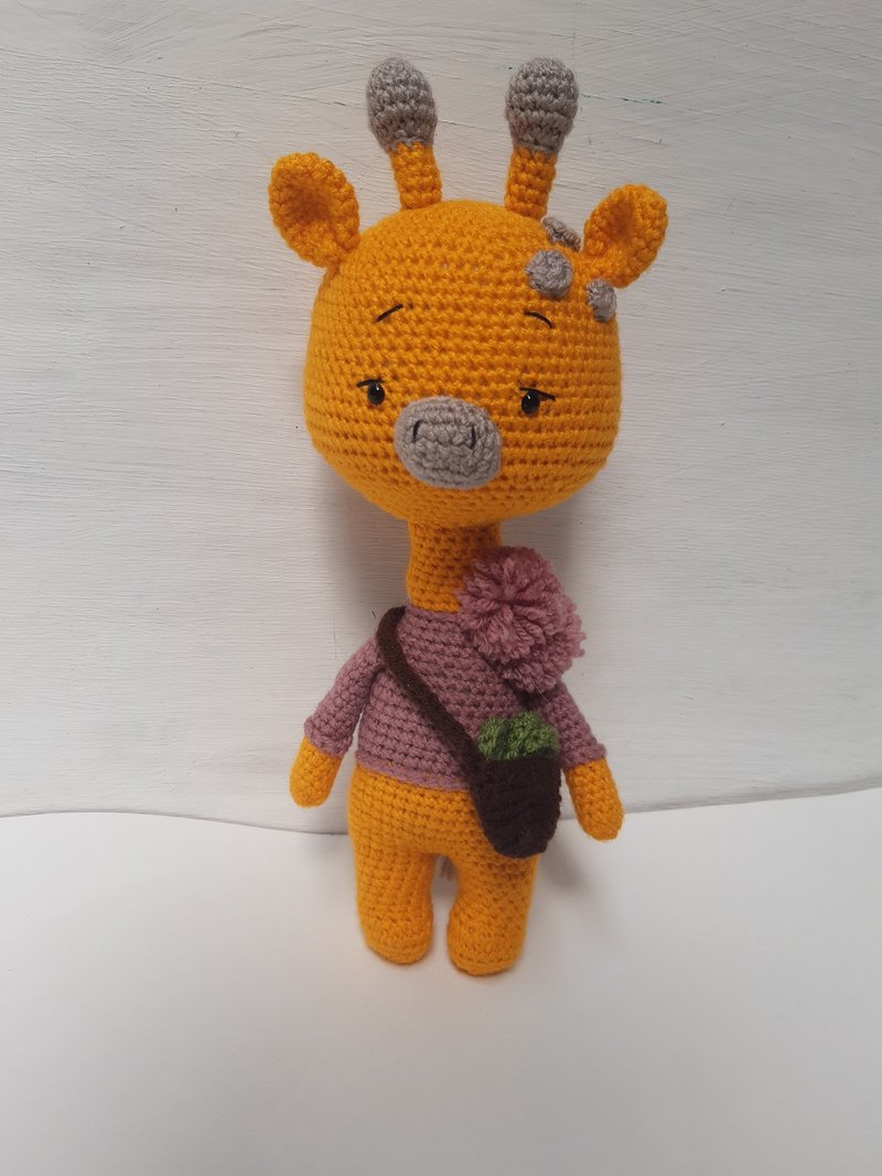 Hand crochet Oliver the Giraffe Stuffed toys Plush toys Animals Knit Gift - 寶寶/兒童玩具/玩偶 - 壓克力 黃色