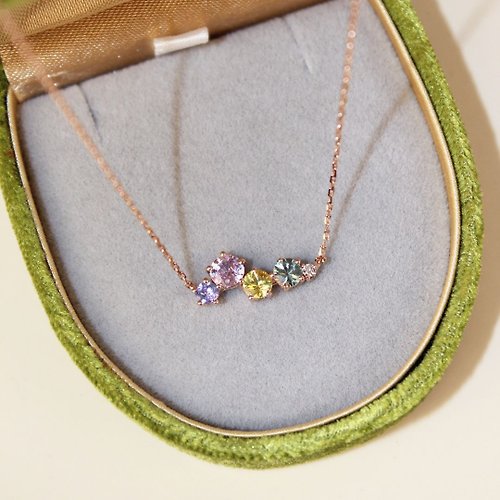 Petit Madam Jewelry 【璀璨星河】18K 天然彩色藍寶石 丹泉石 鑽石 寶石群鑲項鍊
