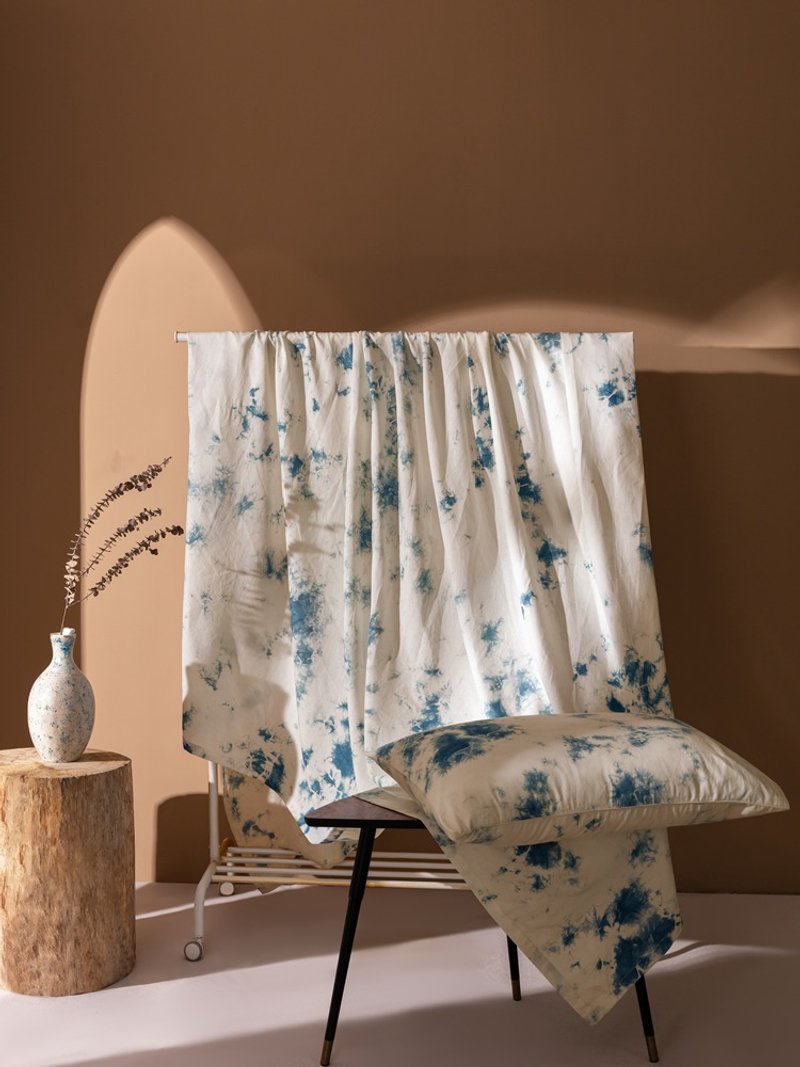 Intangible cultural heritage handmade indigo plant cloud-dyed Linen sheets for all seasons - Bedding - Cotton & Hemp Blue