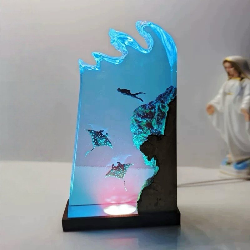 【客製】潛水員魔鬼魚立體海洋創意小夜燈 - 燈具/燈飾 - 樹脂 藍色