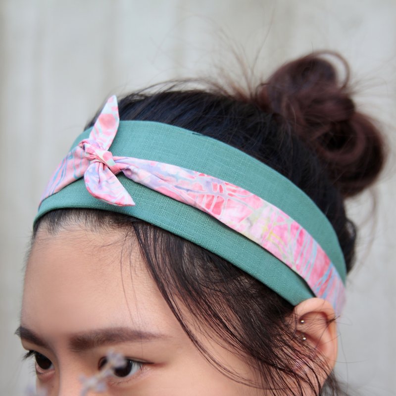 Spring / pink, blue and green / exclusive color stitching strap / hand cross elastic ribbon _Blooming Spring // exclusive designed bicolor splice bands / Taiwan handmade crisscross elastic hairband - เครื่องประดับผม - ผ้าฝ้าย/ผ้าลินิน สึชมพู