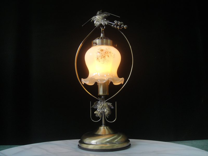 【老時光 OLD-TIME】早期二手台灣製玻璃桌燈 - 燈具/燈飾/燈罩 - 其他材質 