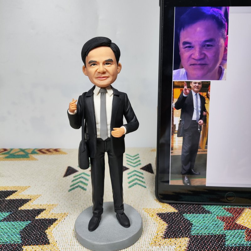 客製化人物公仔 人偶 3D人像畫 似顏繪 定製 老闆 生日 紀念 禮物 - 公仔/玩偶 - 黏土 多色