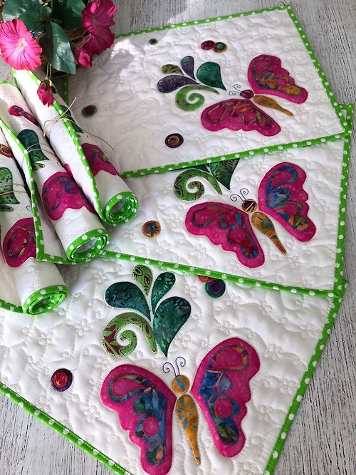 Quilt Fairy Anastazi Quilted butterfly placemats, Mothers Day quilted gift, Easter table toppers