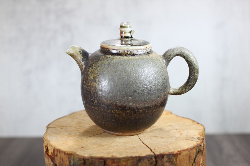 【送禮自用】柴燒 天然落灰 手工茶壺 名家葉敏祥手作精品 - 茶壺/茶杯/茶具 - 瓷 