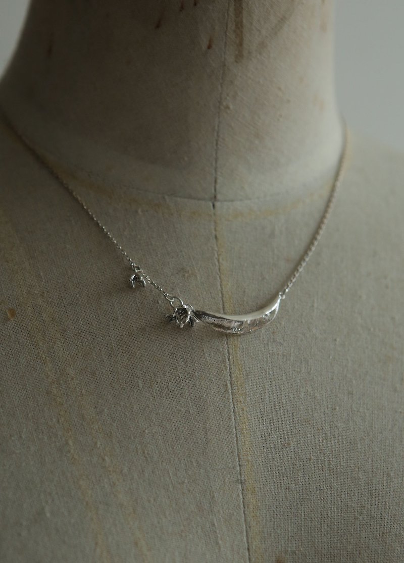 Sterling Silver Osmanthus Necklace
