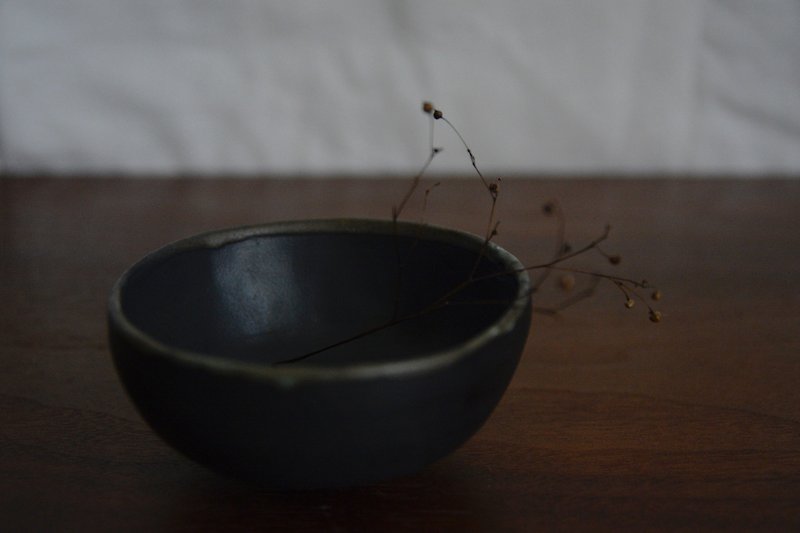 Pottery Pottery & Ceramics - Daily // Project Black Round Cup