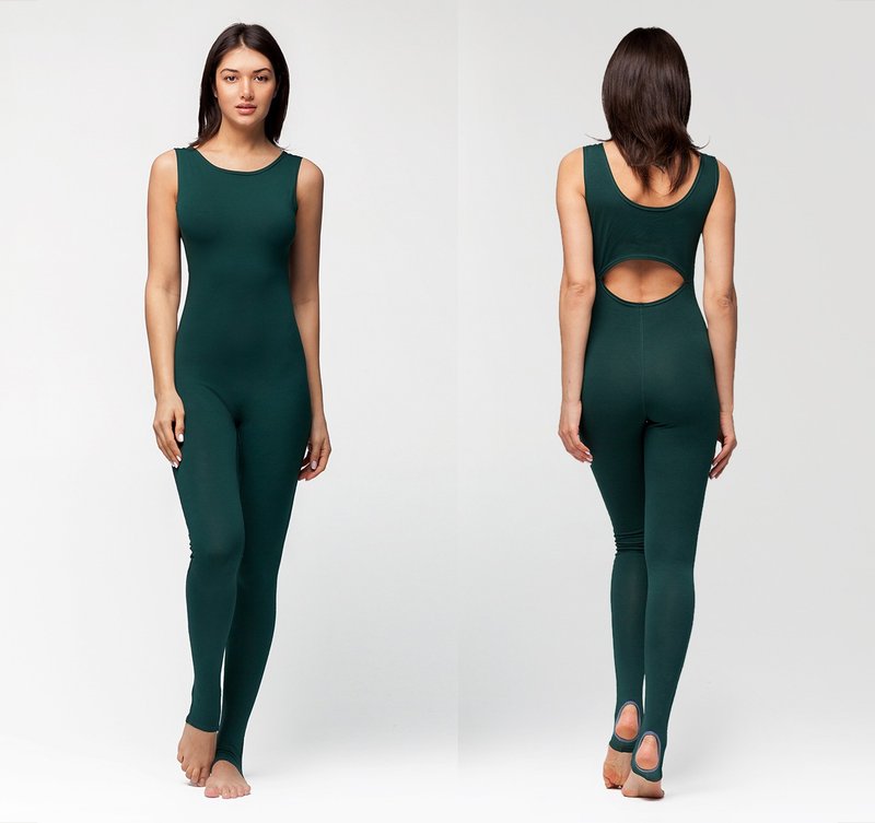 Yoga bodysuit, unitard #407. Organic cotton jumpsuit. Fitness suit. Yoga wear - 吊帶褲/連身褲 - 棉．麻 綠色