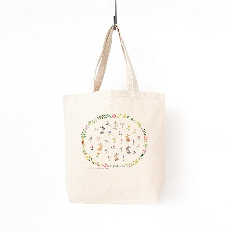 Walk together. A4 size can be stored. Tote bag &quot;Rabbits&#39; Garden&quot; TB-119