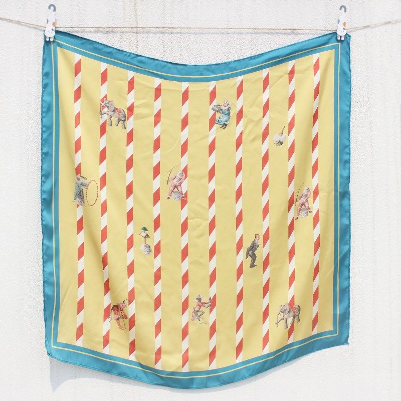 NOMATCH規格外のデザインイラストサーカスの余興印刷エミュレーションシルクシフォンスカーフ小さな正方形の面 - スカーフ - ポリエステル イエロー