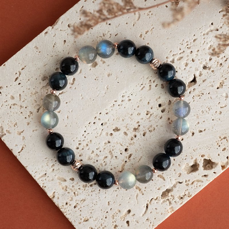 Labradorite, Tiger Eye genuine gemstones bracelet friend gift for her - สร้อยข้อมือ - คริสตัล สีเทา