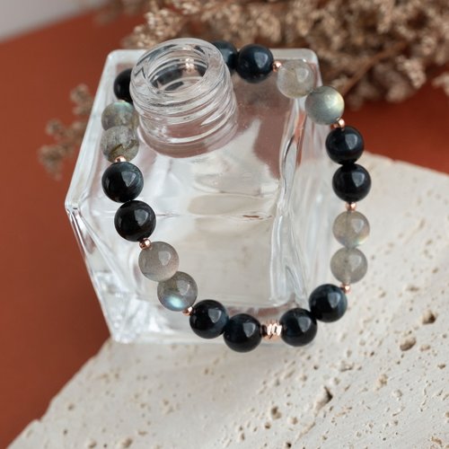 不思議な魅力！ラブラドライトたんのブレスレット！ 不思議な魅力！ラブラドライトたんのブレスレット！ 不思議な魅力