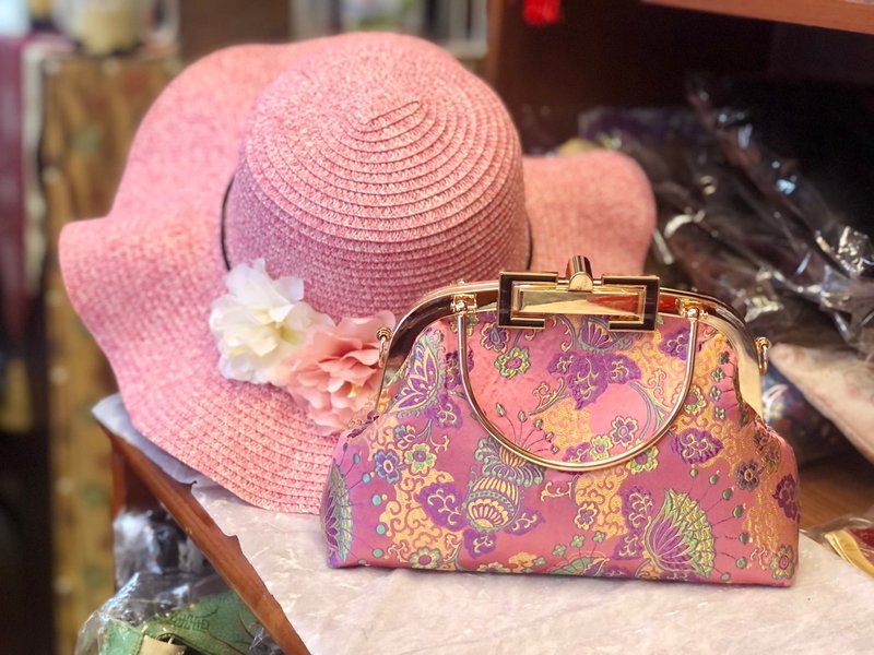 Vintage Young Damask Square Lock Gold Evening Bag Crossbody Bag - กระเป๋าถือ - ผ้าไหม 