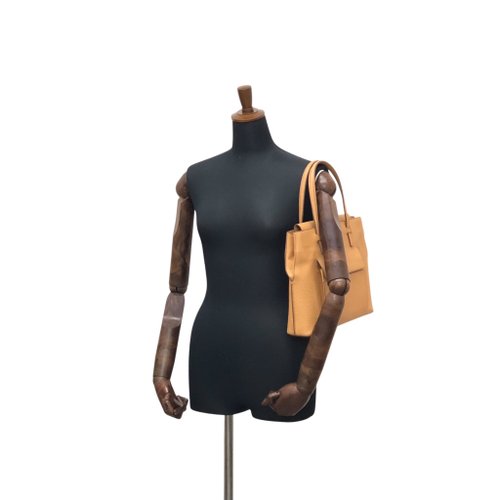 【LOEWE】ハンドバッグ　ロゴ型押し　レザー　キャメル 日本直送 名牌中古包 】LOEWE ロエベ ハンドバッグ キャメル