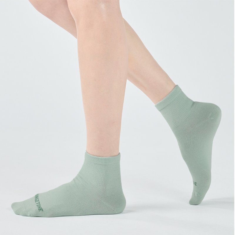 One Day 抗菌短筒襪 - 淺綠(M) - 襪子 - 棉．麻 綠色