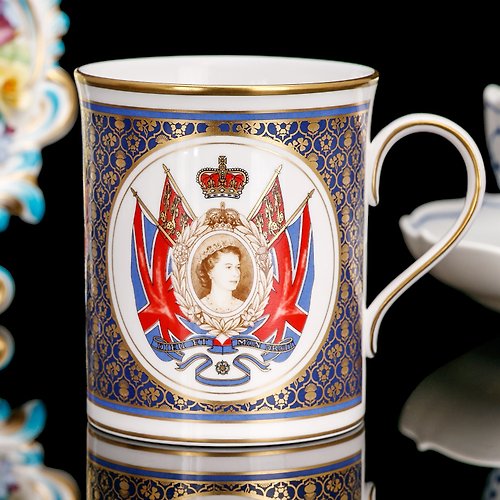 擎上閣裝飾藝術 英國製Spode王者之風2003年限量骨瓷女王紀念年度生日茶杯馬克杯