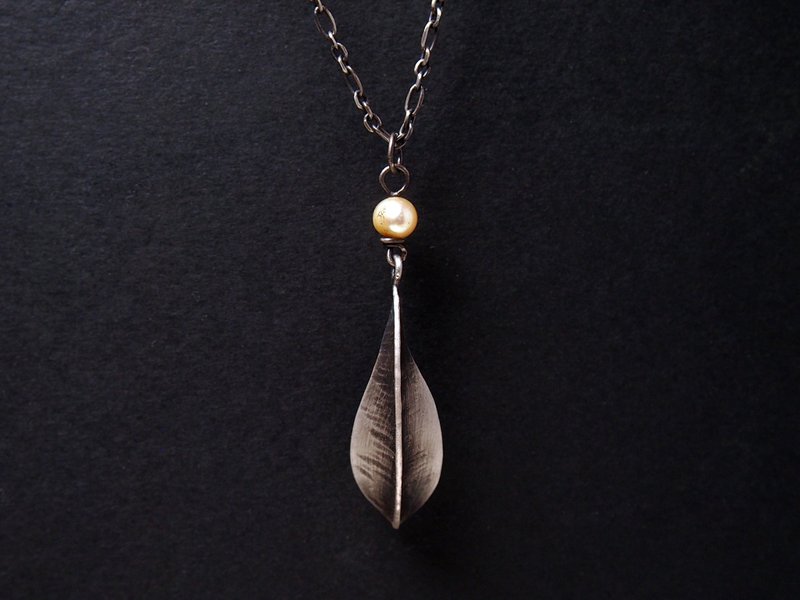 Plant Series  #a286 leaf necklace - สร้อยคอ - เงิน สีเงิน