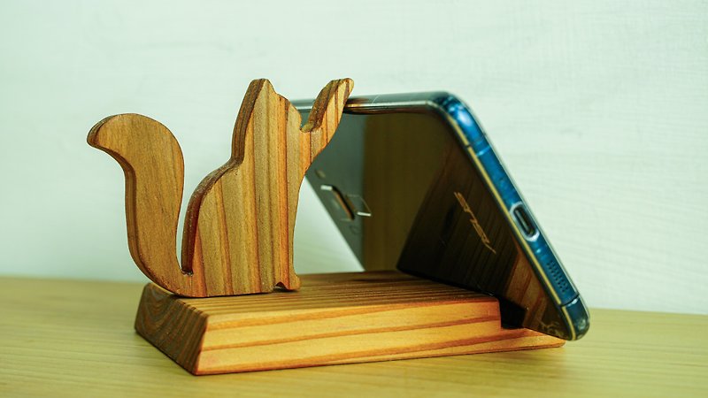 [Styling mobile phone holder] TV drama watching artifact/Exchange gifts/Parent-child handicrafts/Usable cultural coins - Woodworking / Bamboo Craft  - Wood 