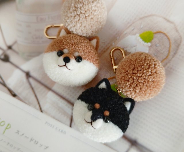 羊毛フェルト 柴犬キーホルダー Q版かわいい犬ブローチ 毛糸玉