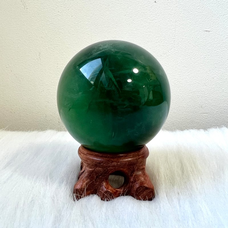 Green Stone Ball | Crystal | Crystal Ball | Crystal Ornaments - Items for Display - Crystal Green