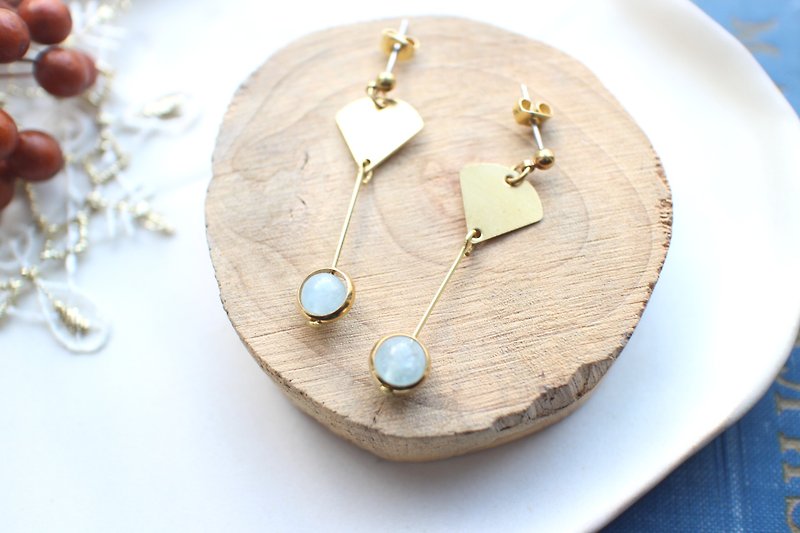 水藍扇扇-海藍寶 黃銅耳環-針式 夾式 - 耳環/耳夾 - 寶石 多色