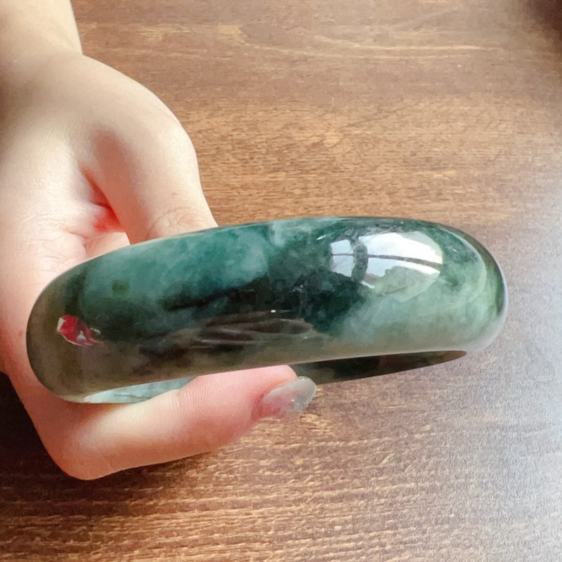 飄花翡翠手鐲 | 18.5圍 | 天然緬甸玉翡翠A貨 | 送禮 - 手鍊/手環 - 玉石 綠色