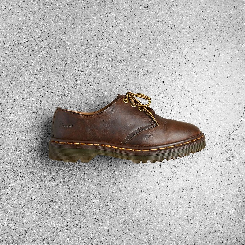 Vintage Dr. Martens Shoes UK7