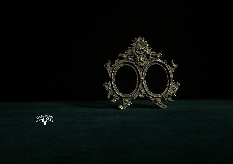 [OLD-TIME] Early Bronze photo frame