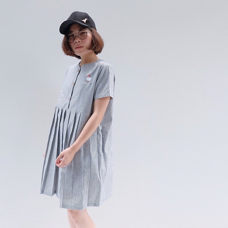 MuMu Dress - "duck village" theme (Grey-Stripe Color) - ชุดเดรส - ผ้าฝ้าย/ผ้าลินิน สีเทา