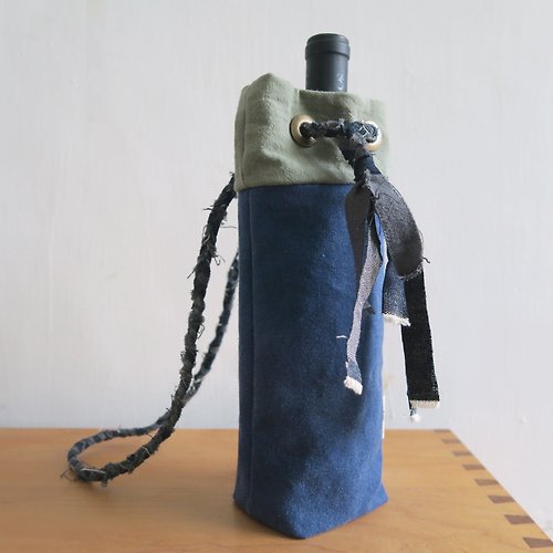 家作 homemade 手提肩揹兩用 | 手編古布+水洗帆布拼接紅酒袋 | 紺青藍