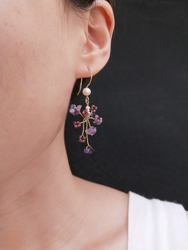 earring. Irregular amethyst*red garnet*pearl ear hook earrings (can be changed clip type) - Earrings & Clip-ons - Crystal Multicolor