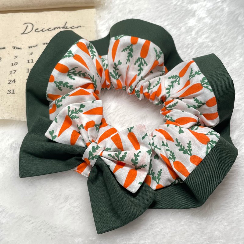 Wriggle Craft: Carrot Scrunchie Bandana for Pets - Custom Pillows & Accessories - Cotton & Hemp 