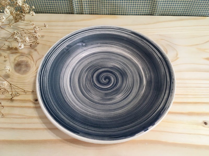 Swirl Series - Black - Hand made pottery - Small Plates & Saucers - Pottery Black